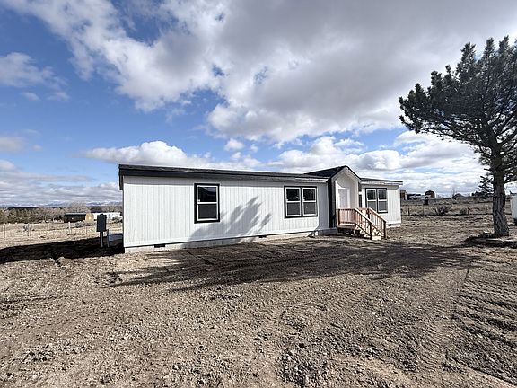 2nd image of 809 Spring Valley Pkwy