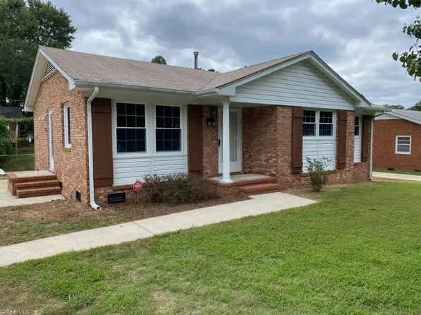 2109 Carpenter St, Greensboro, NC 27403