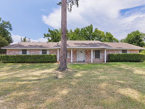 3rd image of 409 Reel Rd