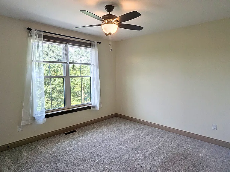 3489 S Constance Ave — Photo 33