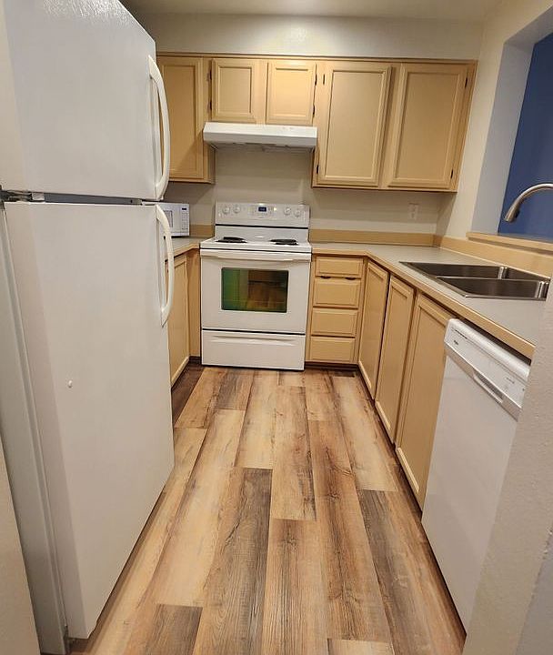 CROSSPOINTE VISTA 620 Comstock St Seattle WA Zillow