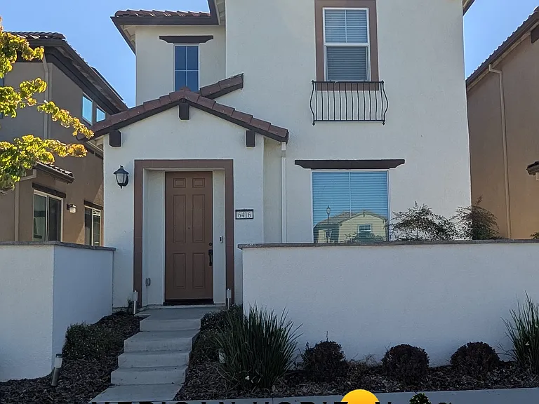 6416 Campus Pkwy — Photo 2