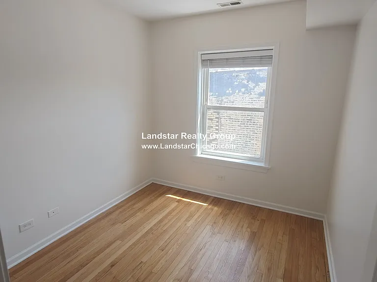3743 W Argyle St #3 — Photo 15