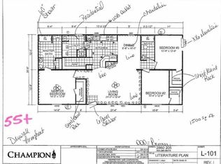 16 Menlo Park Dr, Belleville, MI 48111