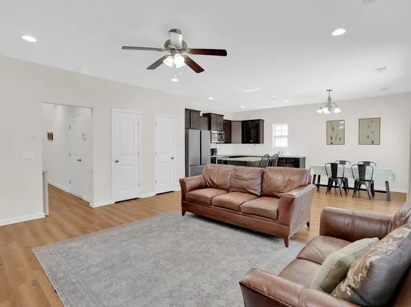 1232 Deep Creek Rd, Blythewood, SC 29016