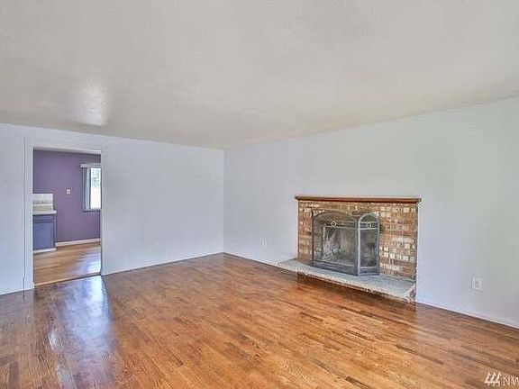 4th image of 29325 45th Pl S