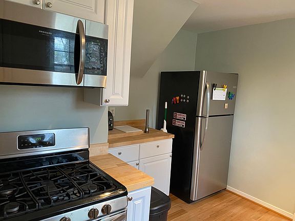 4th image of 4513 Kensington Ave