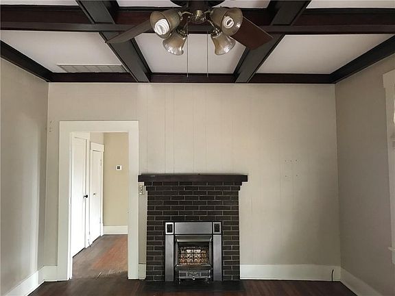 3rd image of 605 Oakland Ave