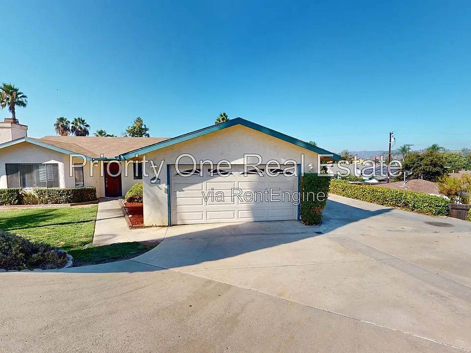 13308 Lakeview Way