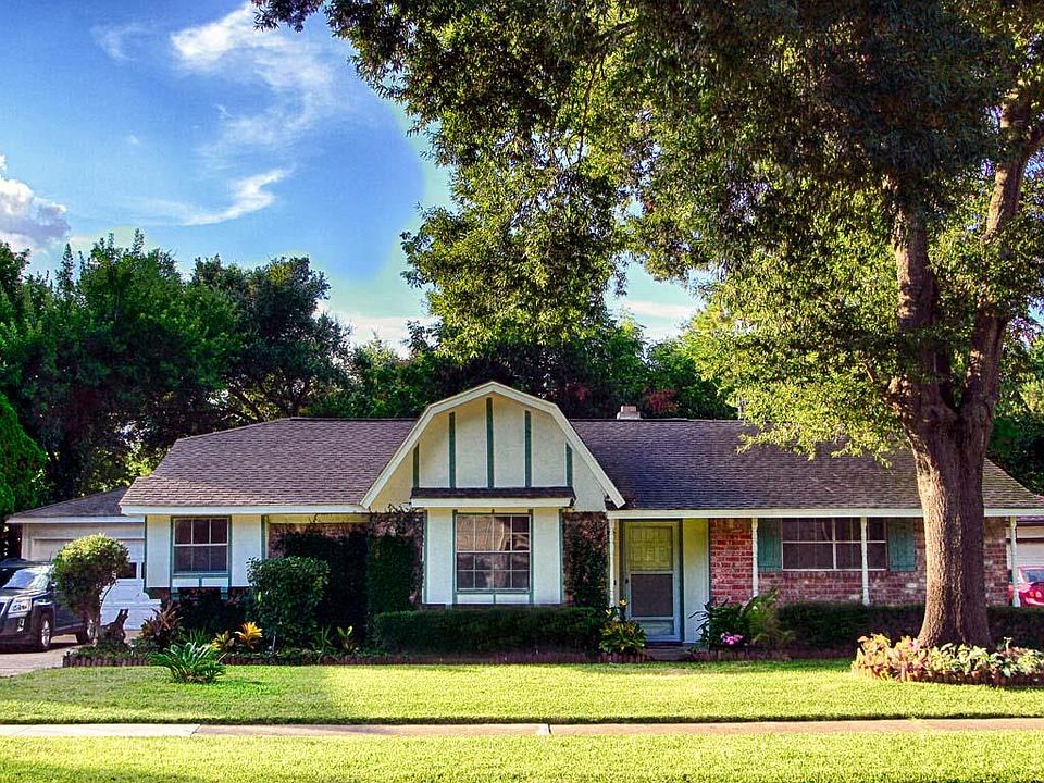 1st image of 13514 Woodchester Dr