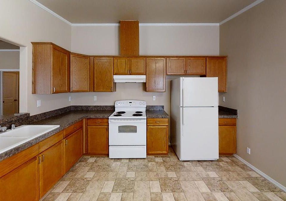 1st image of 1725 S Abilene Ave #B