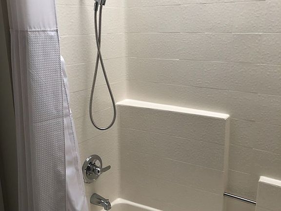 4th image of 858 Tucson Ct