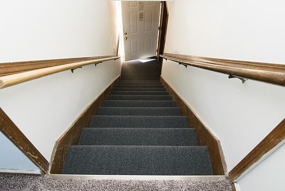 2nd image of 309 Hibernia Ln