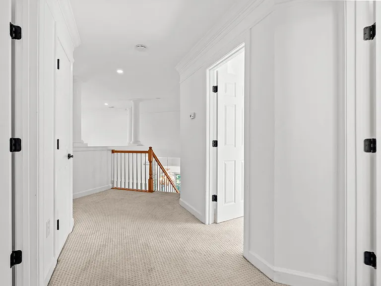 14216 Cervantes Ave — Photo 42