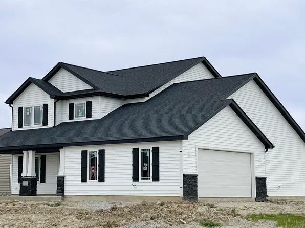 316 Lago Ct, Fort Wayne, IN 46818