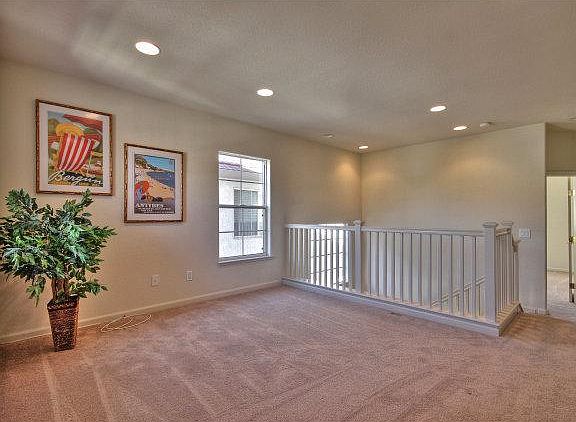 3rd image of 1608 Camarena Pl
