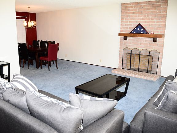 4th image of 1749 Clarence Ct