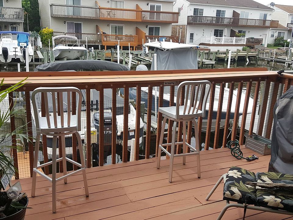 2nd image of 139 Newport Bay Dr Unit B