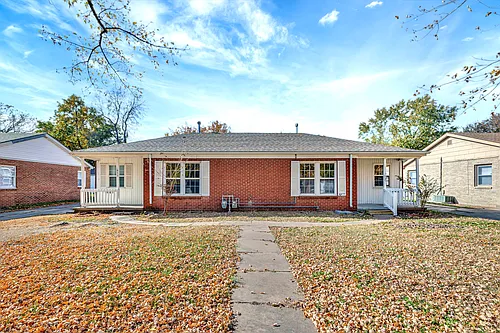 1937 N Garland Ave Photo 1