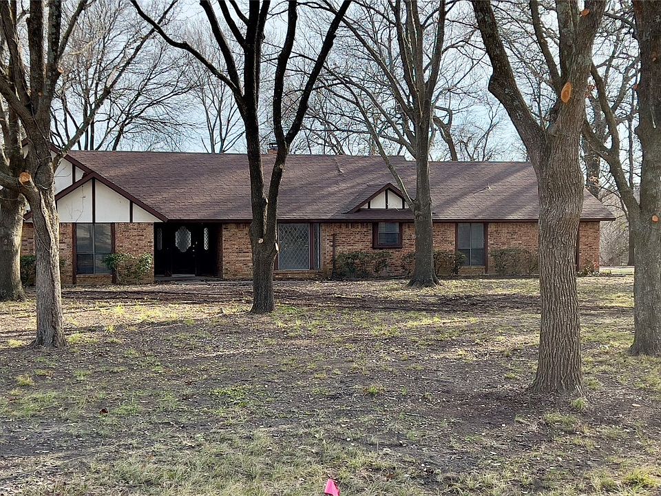 1st image of 1108 Woodcrest Dr