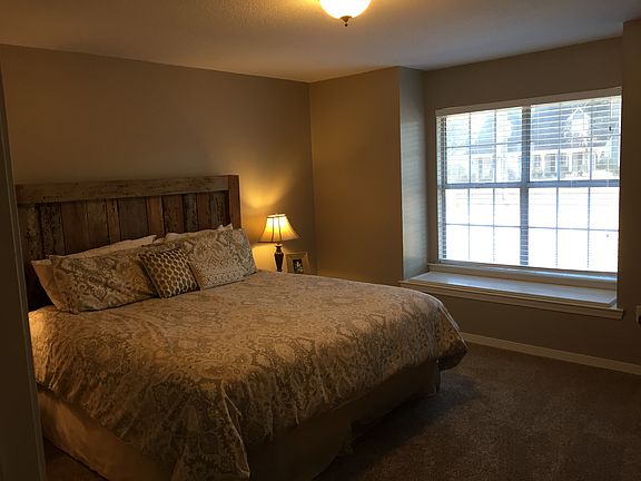 5th image of 567 Whidden Dr