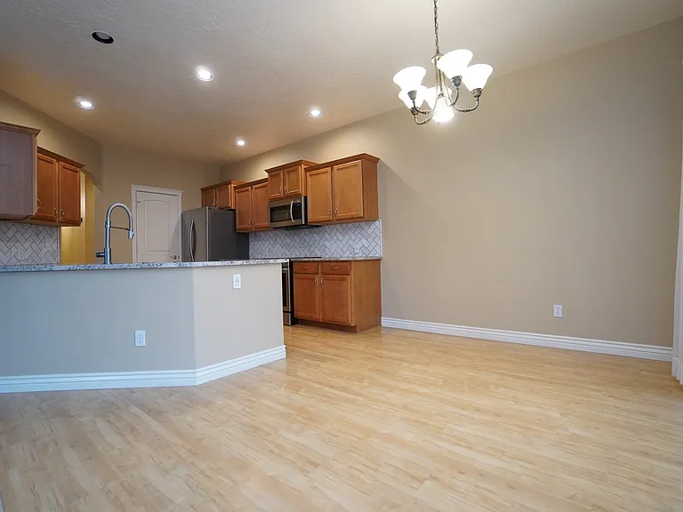 1917 W Marten Creek Dr — Photo 21