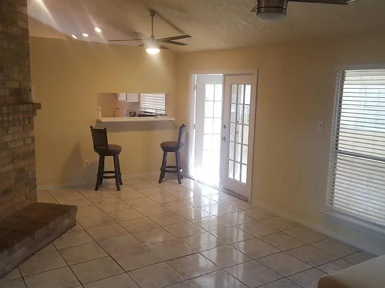 6311 Clayridge Dr — Photo 5