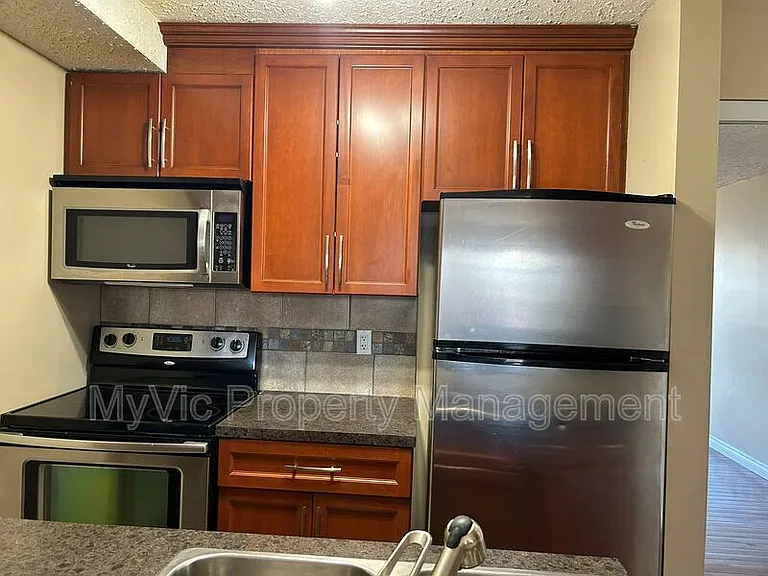 10121 162nd St NW #T5P-23L7 — Photo 6