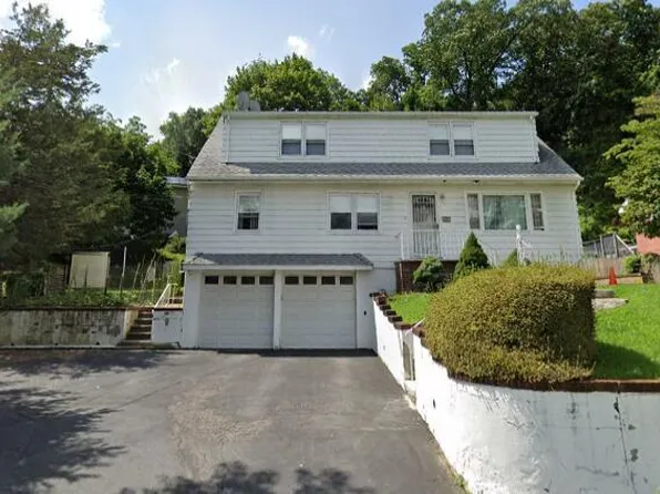 10 W Prospect Street, Hawthorne, NJ 07507