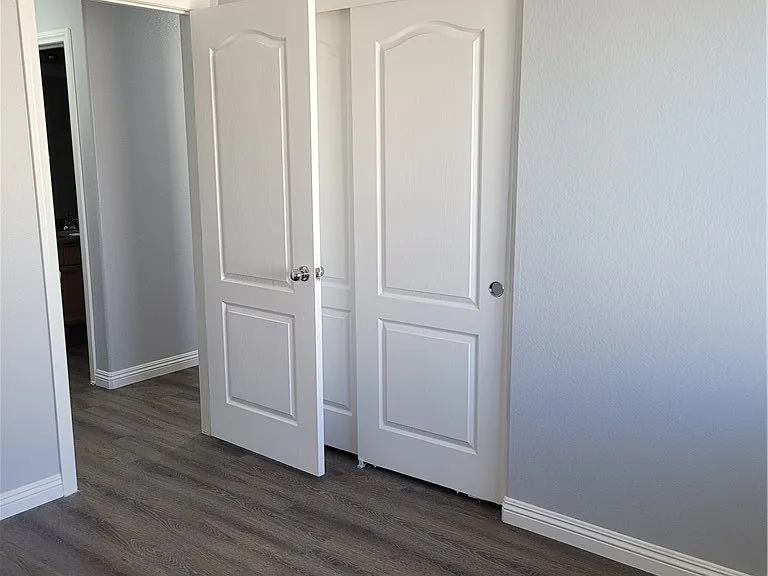 10564 Moultrie Ave — Photo 32