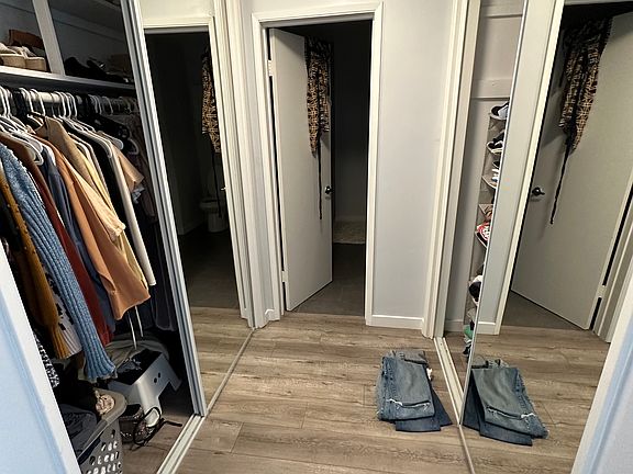 4th image of 231 N La Peer Dr APT 305