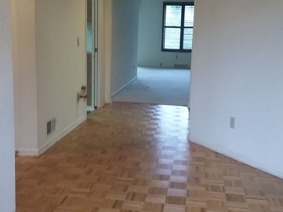 foyer leading to great room