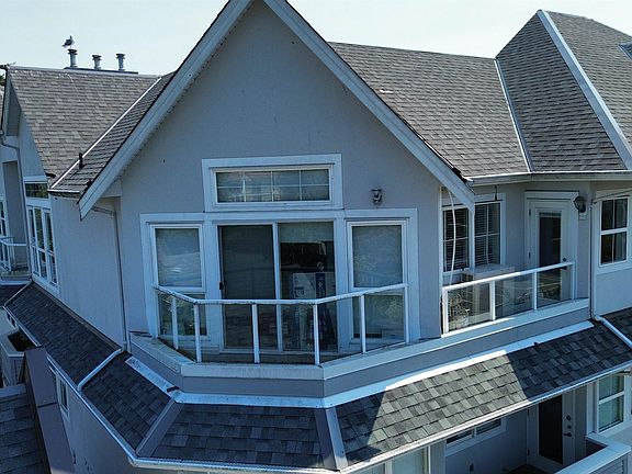 4th image of 1630 154th St #406