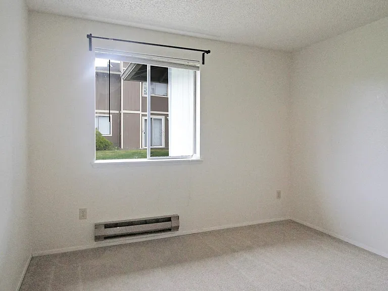 2730 Laukala Pl #B — Photo 14
