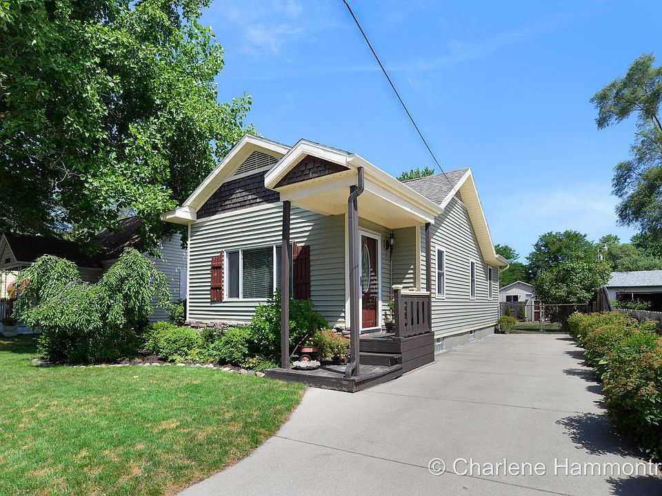 1st image of 307 Janet St SE