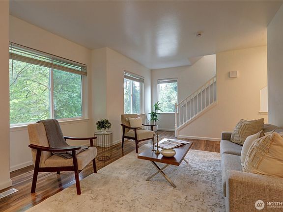 4th image of 434 S 156th Street #B1
