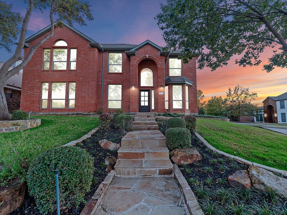 1st image of 1300 Royal Palm Ln