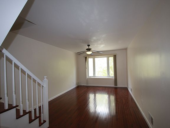 3rd image of 74 Belmont Pl