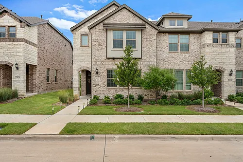 2922 Alto Dr Photo 1