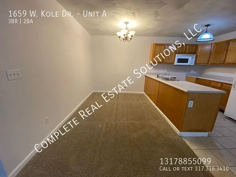 1659 W Kole Dr #A — Photo 3
