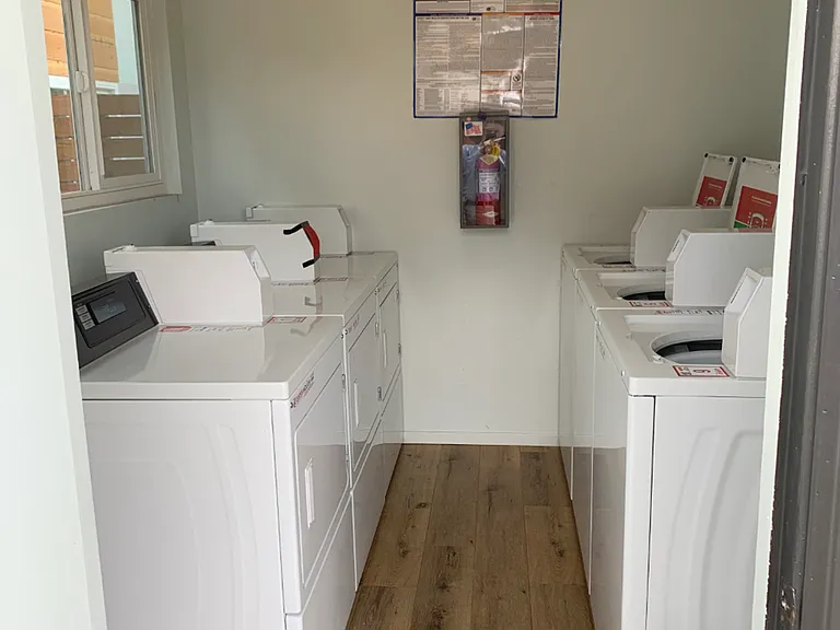 528 W Los Olivos Street — Photo 14