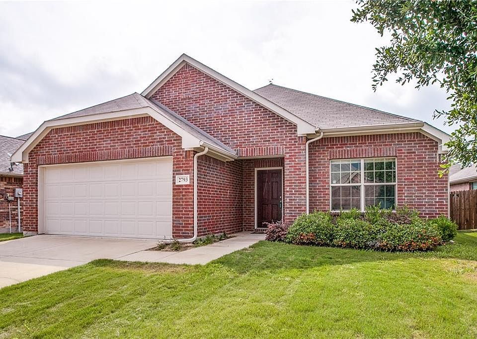 1st image of 2793 Crescent Lake Dr