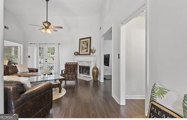 3213 Stonemill Dr — Photo 3