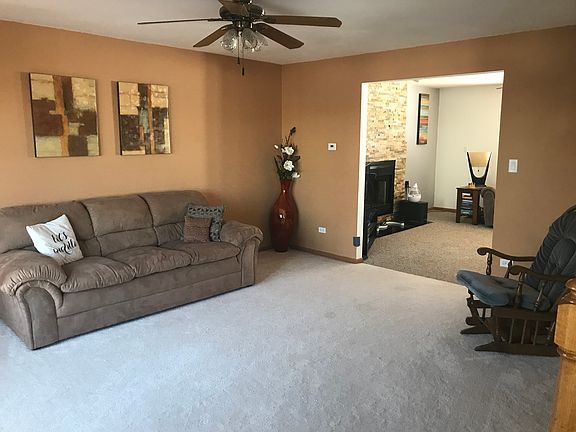 3rd image of 8357 Brickstone Dr