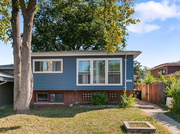 15221 Oak St, Dolton, IL 60419