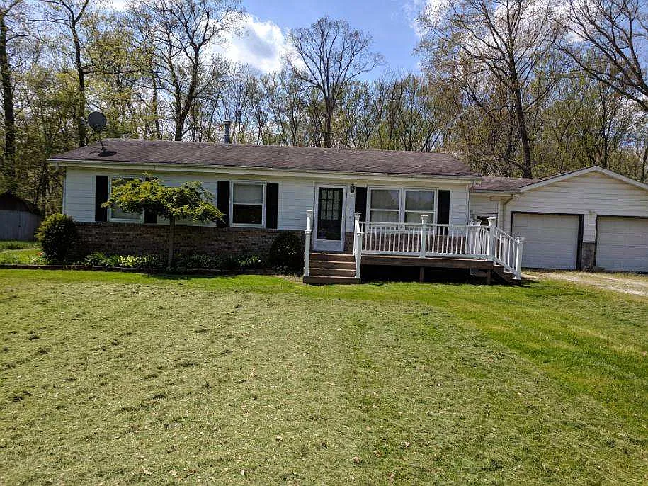 18113 Hartz Dr photo 1