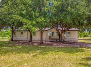 17322 Penick Rd, Waller, TX 77484