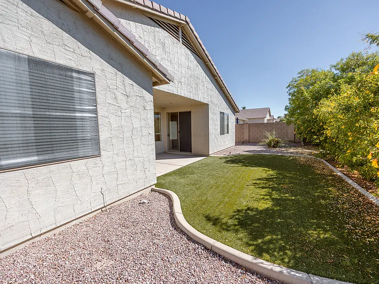 18462 W Western Star Blvd — Photo 27