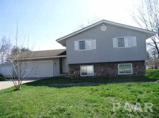 200 Margaret St, Green Valley, IL