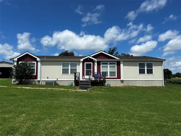 245 Big Salty Ln, Springtown, TX 76082